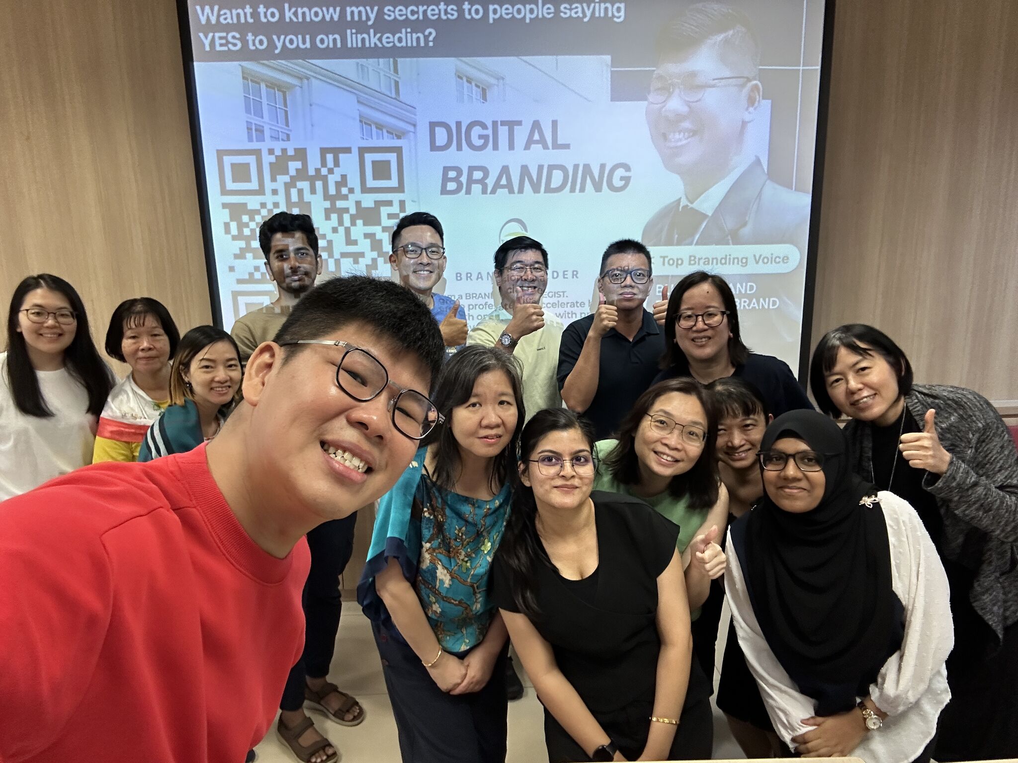 LinkedIn Mastery workshop at Ci Yuan Community Centre